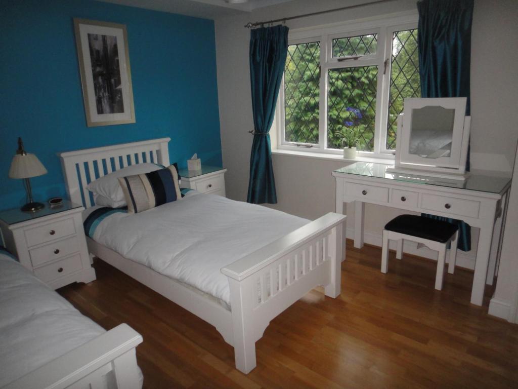 The Oaks Guest House London Room photo